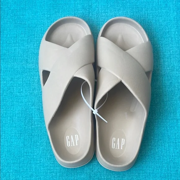 GAP Beige Flats & Loafers - Picture 7 of 7